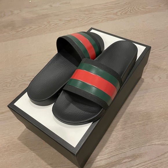 GUCCI - NEW IN BOX - Men’s “Pursuit ‘72” Slides SIZE 10 - Picture 2 of 4